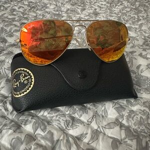 Ray-Ban Gold Aviator Sunglasses with Orange Lenses